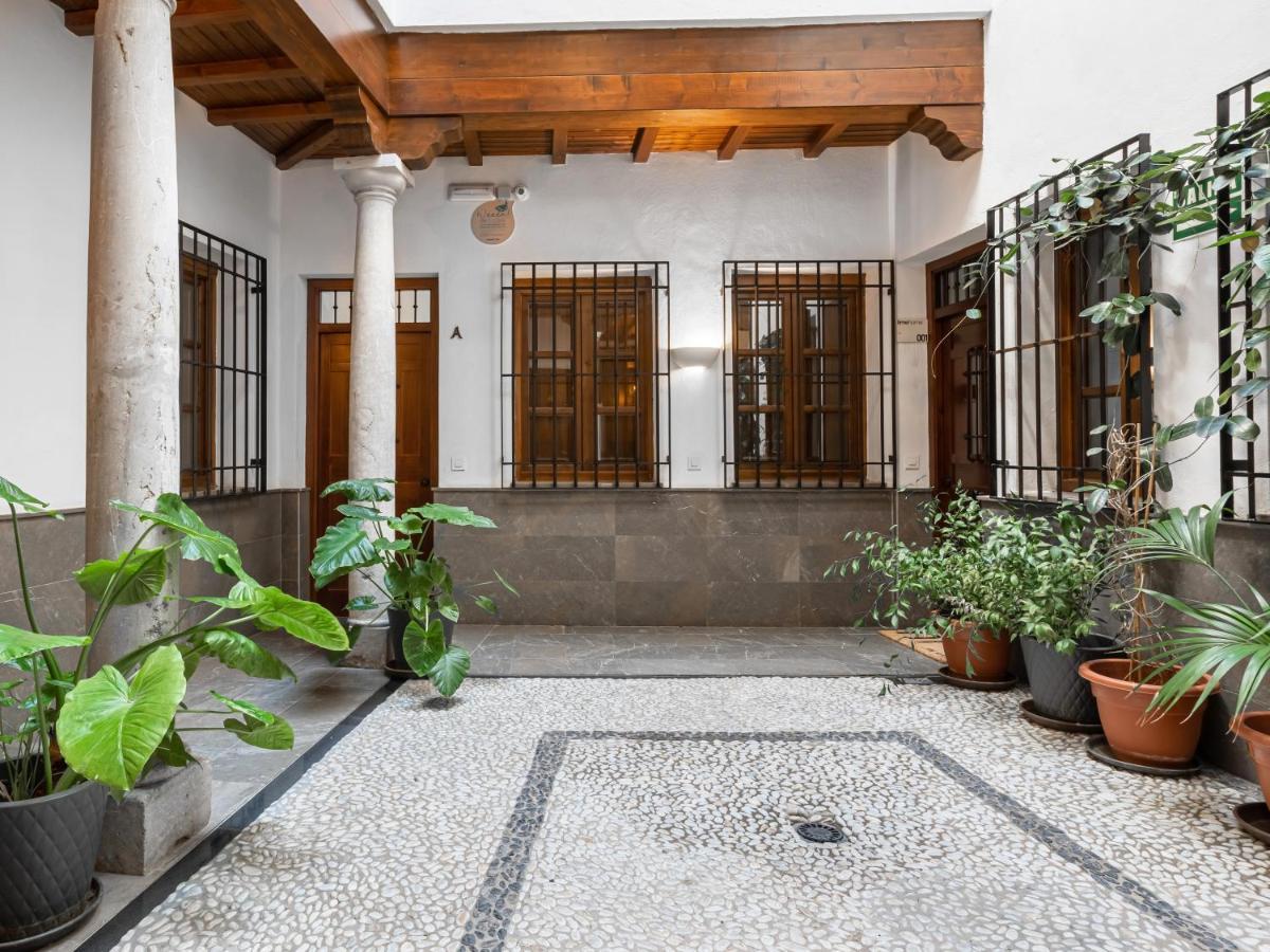 Limehome Granada Calle Santa Ana Exterior foto